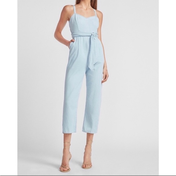 Express Chambray Jumpsuit Cross Back Tie Front- Size 6 - Picture 1 of 3
